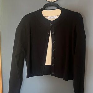 Zara Black and Cream Knit Sweater